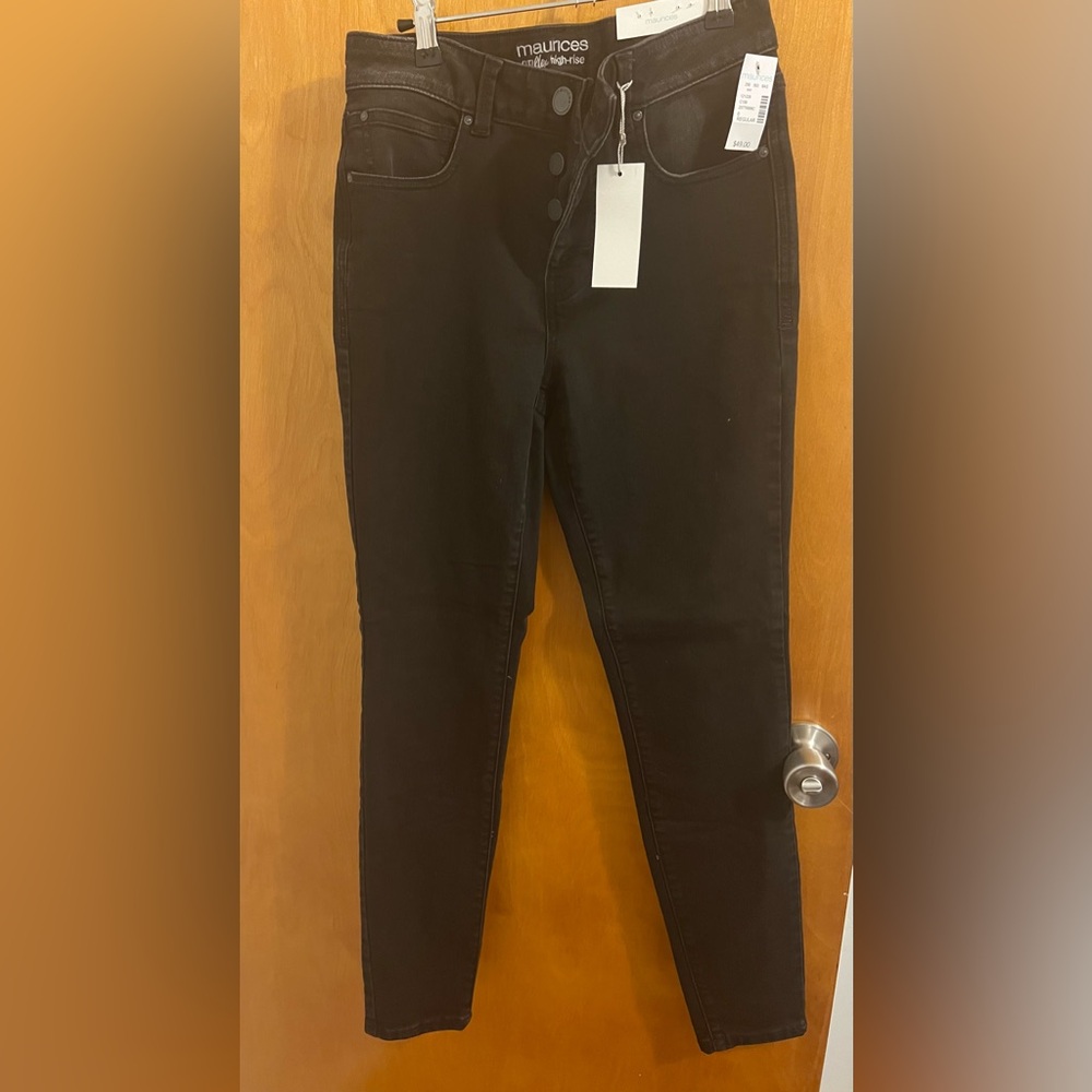 Maurices exposed button fly black jeans size 6 NWT